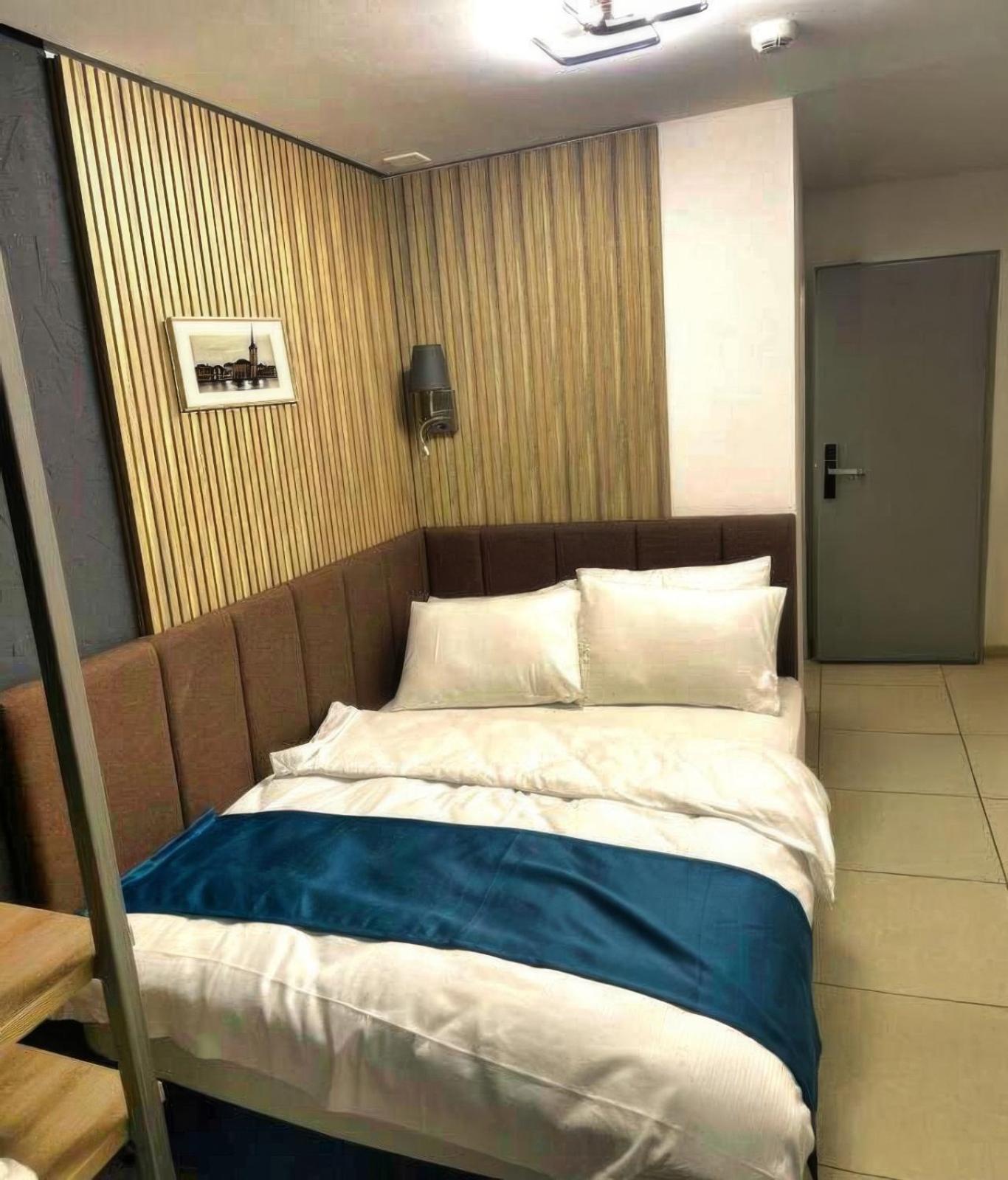 Nani City Hotel Цюрих Экстерьер фото